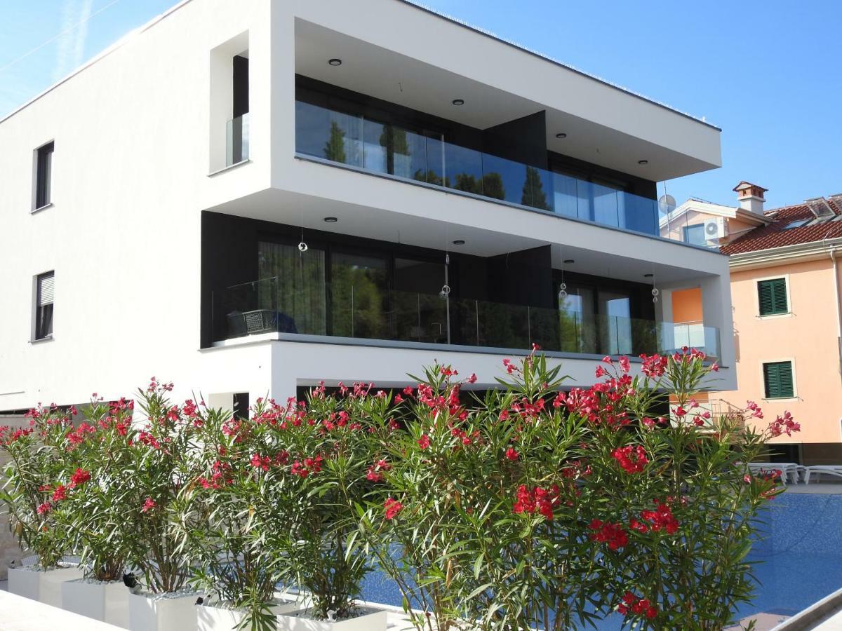 Luxury Apartments Magali 2 Rovinj Exterior photo