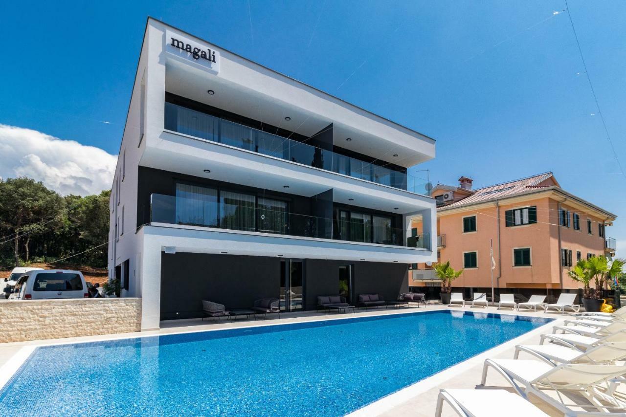 Luxury Apartments Magali 2 Rovinj Exterior photo