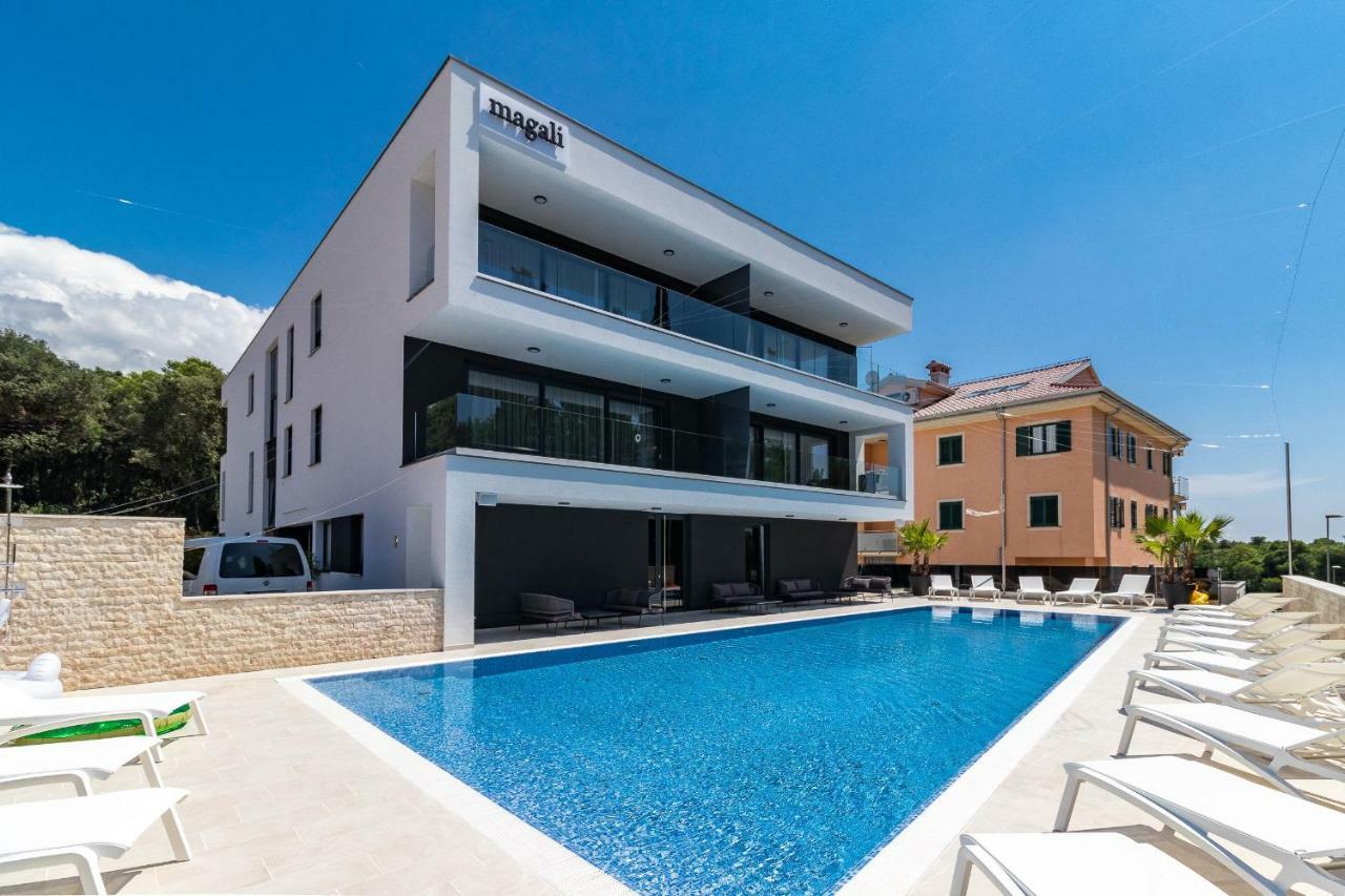 Luxury Apartments Magali 2 Rovinj Exterior photo