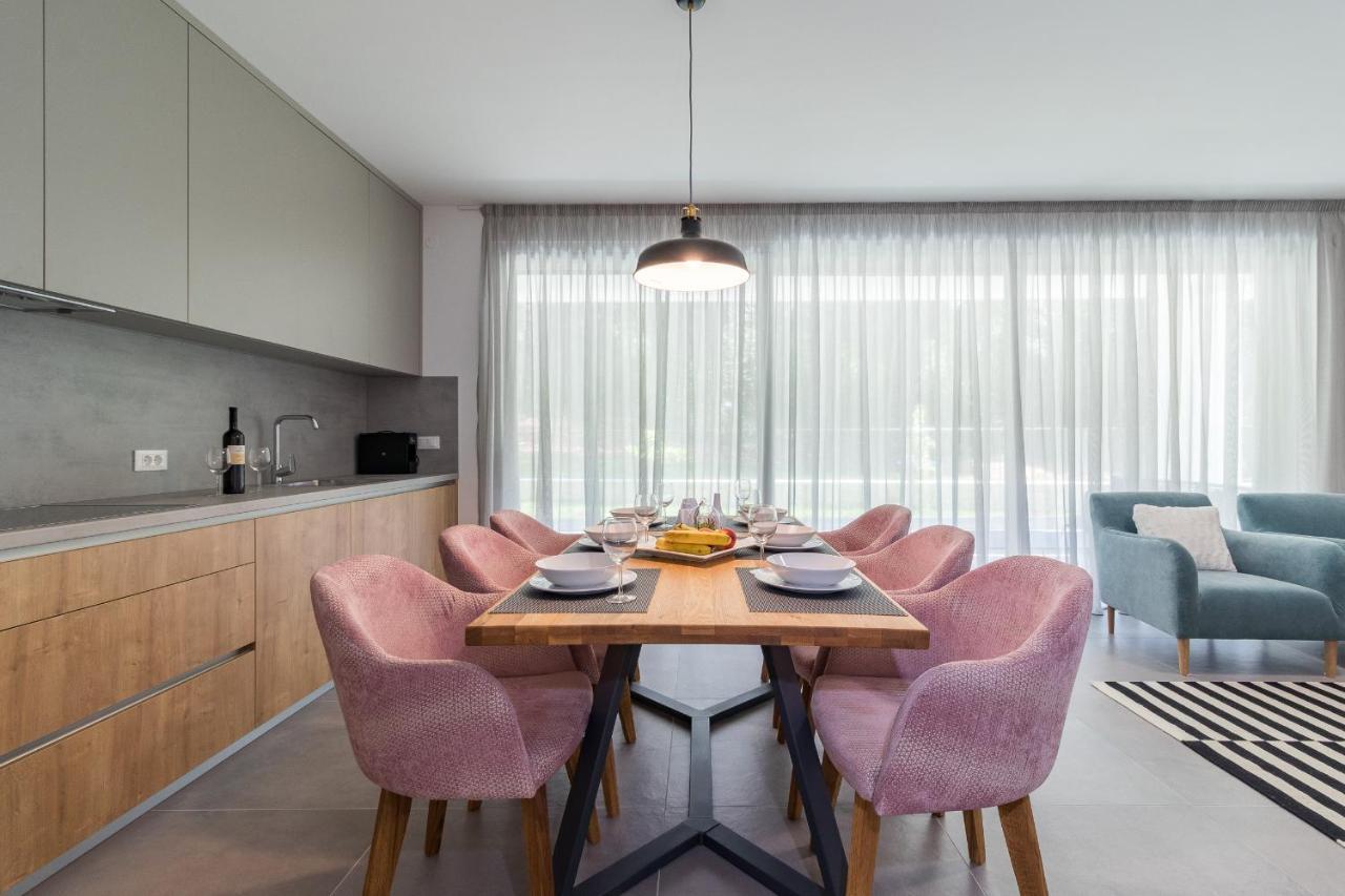 Luxury Apartments Magali 2 Rovinj Exterior photo